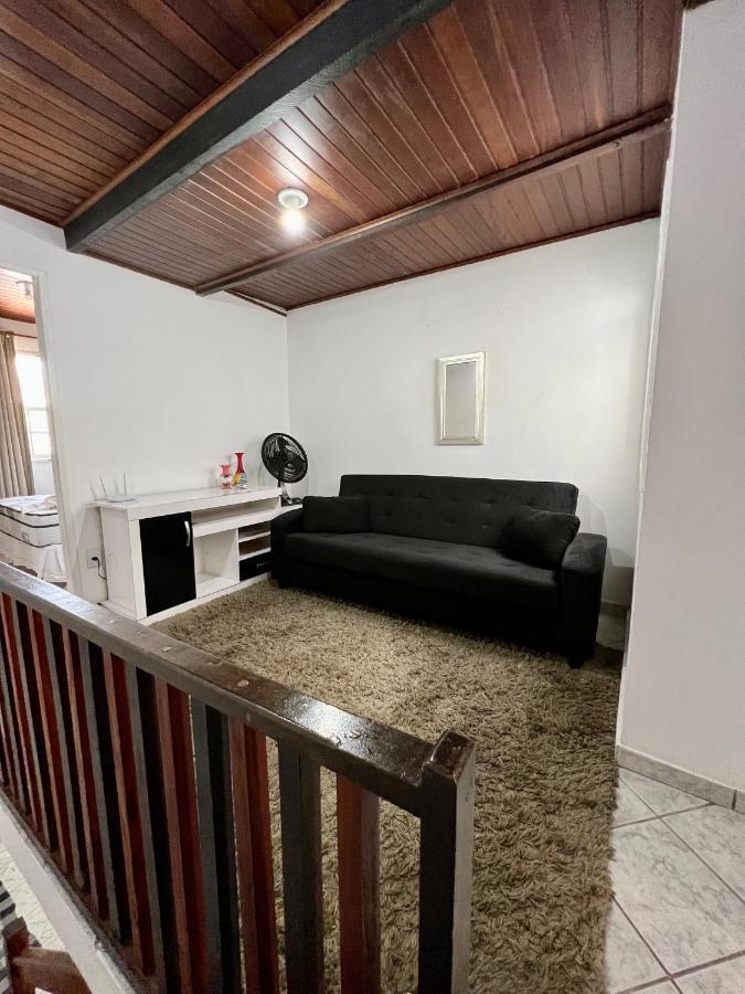Casa Verde No Centro De Парати Екстериор снимка